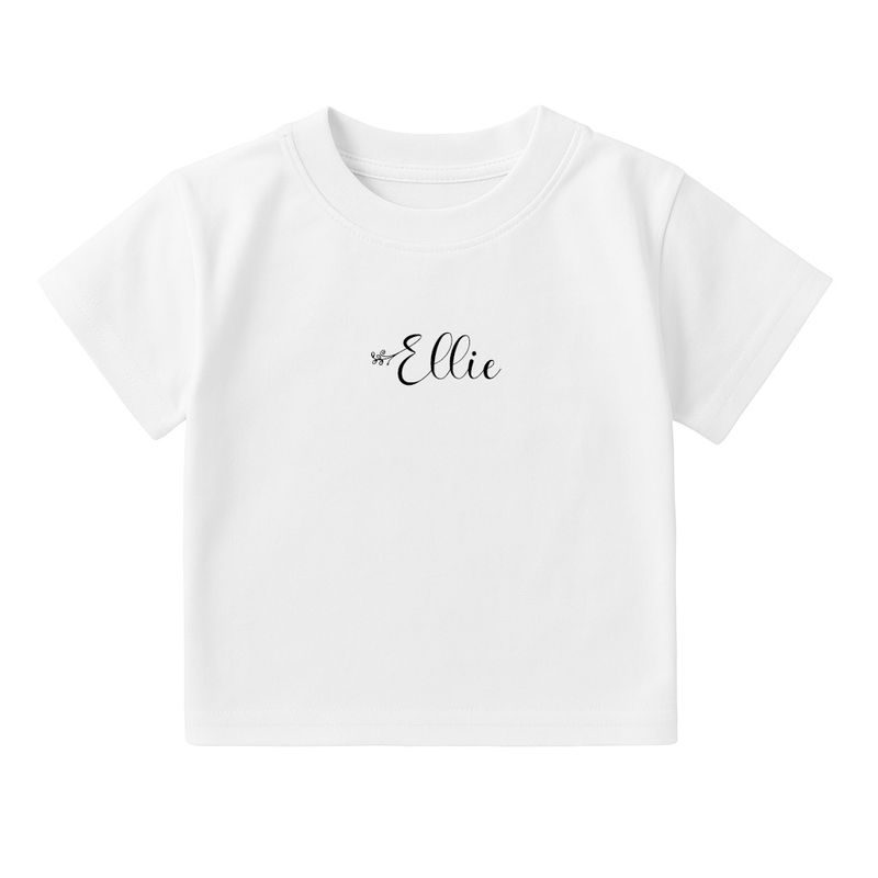 Hvit t-skjorte i økologisk bomull med navn