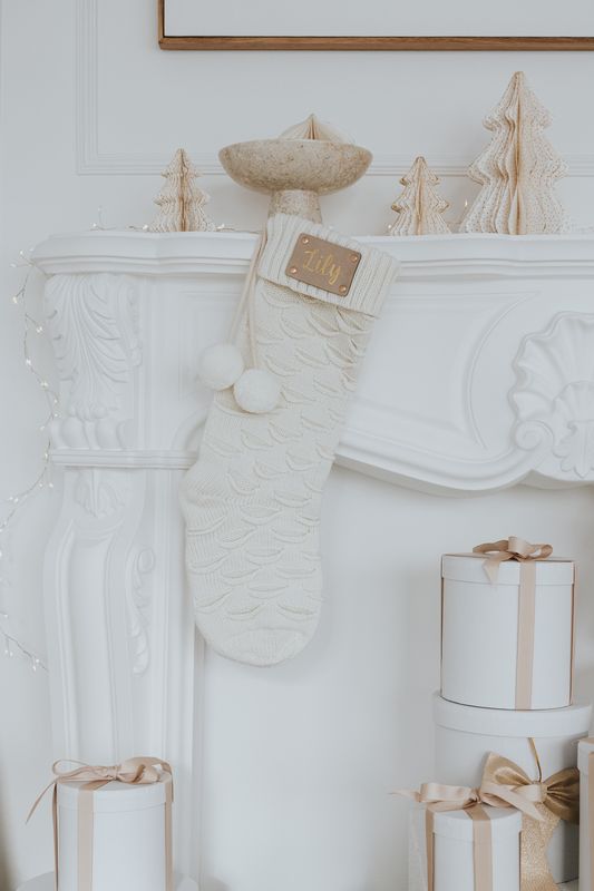 Julestrømpe med navn  i metalliske bokstaver- off white